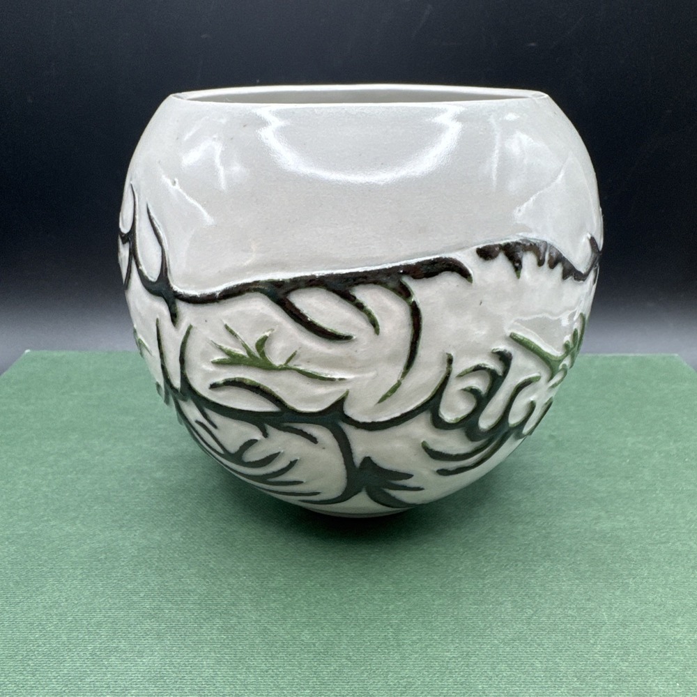 Studio Art Pottery Vase BF Gillen Incised Raised Black Green Abstract Design 5" - Picture 5 of 16